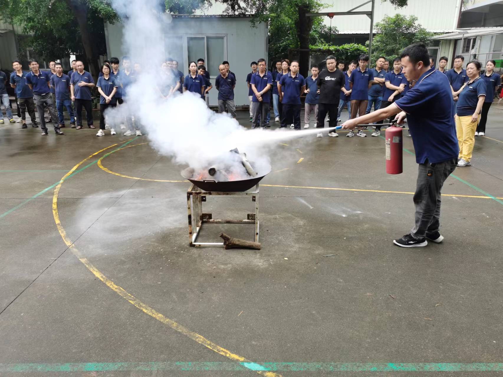 消防演練筑安全，端午聚餐聚溫情——共慶佳節，共話平安